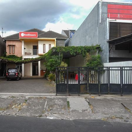 Reddoorz Syariah Near Pakuwon Mall Jogja Kejayan Extérieur photo