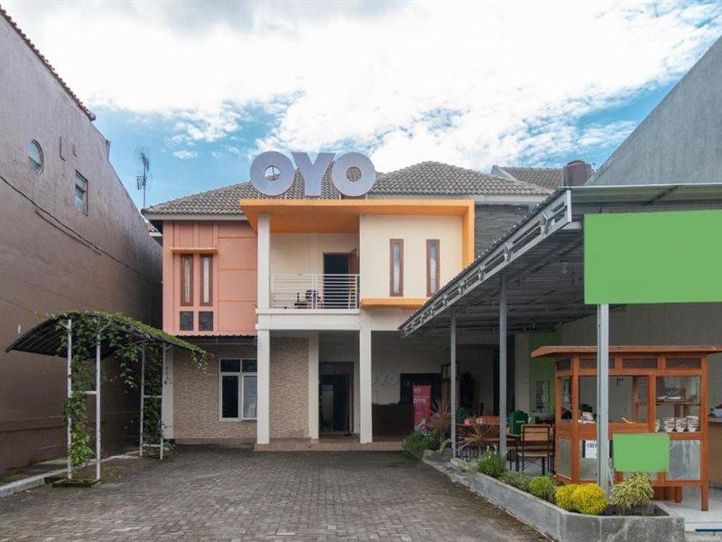 Reddoorz Syariah Near Pakuwon Mall Jogja Kejayan Extérieur photo