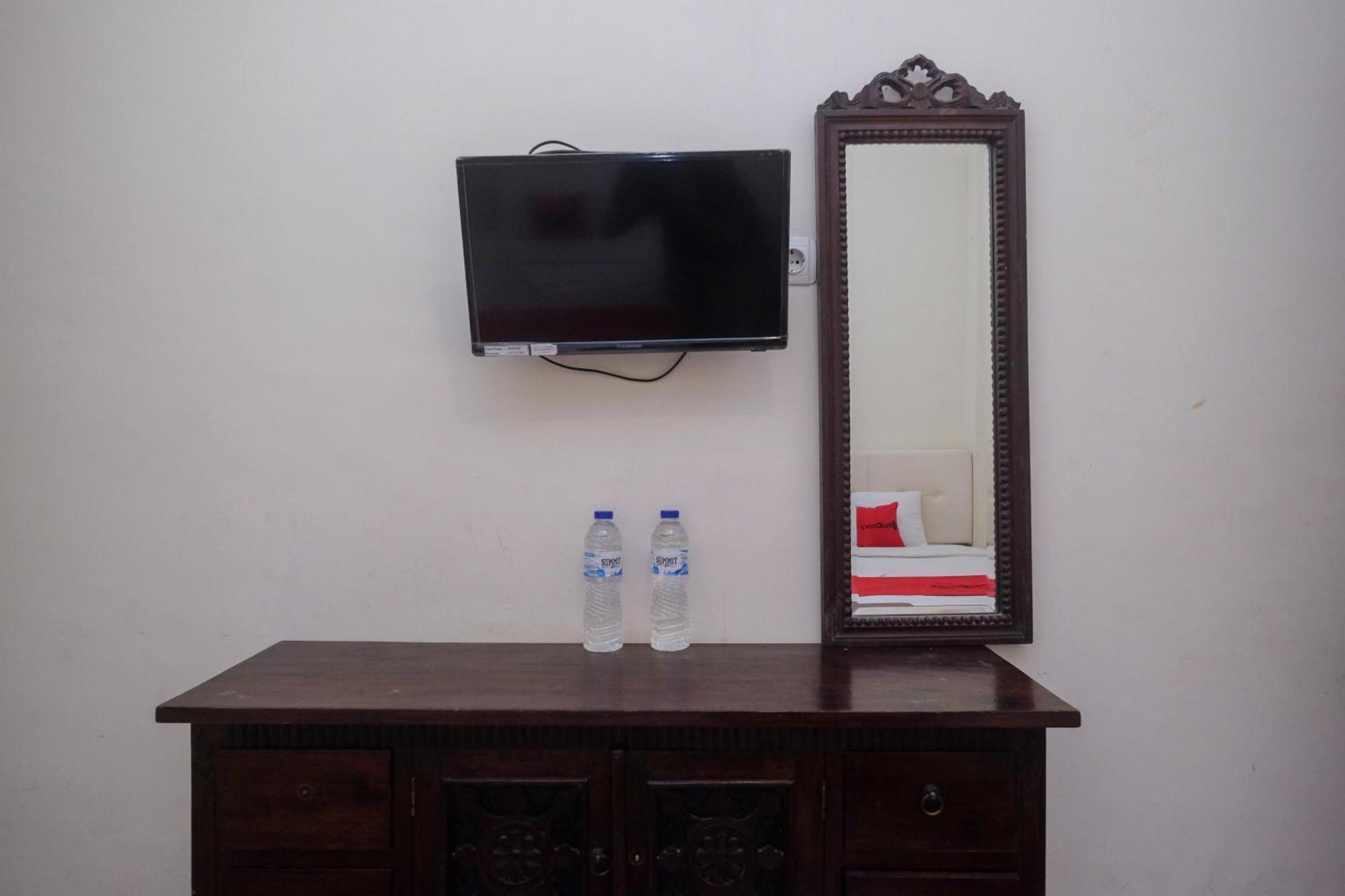 Reddoorz Syariah Near Pakuwon Mall Jogja Kejayan Extérieur photo