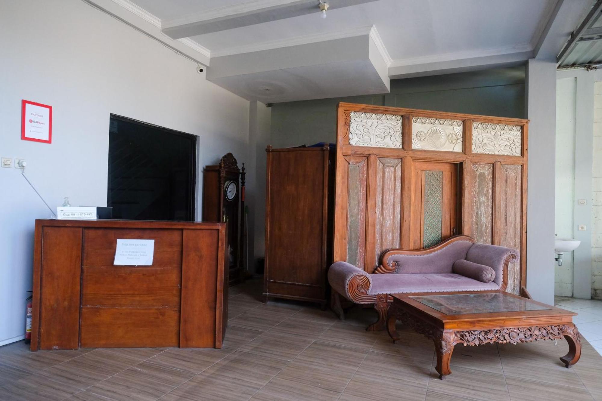 Reddoorz Syariah Near Pakuwon Mall Jogja Kejayan Extérieur photo